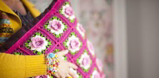 Kleurrijk kussen kleurrijk kussen