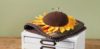 Zonnig speldenkussenboekje speldenkussenboekje