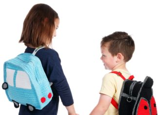 2x Figuurtjes rugzak rugzak