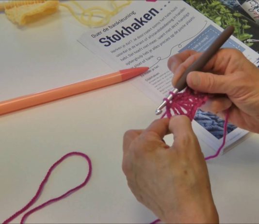 Aan de Haak 5 – Instructiefilmpje – opberghulp stokhaken