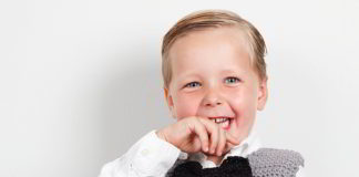 Kids in hun beste feestoutfit feestoutfit