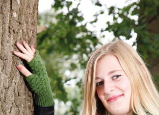 Colsjaal en handwarmers colsjaal