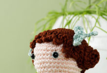 Herderin met chainless foundation chain